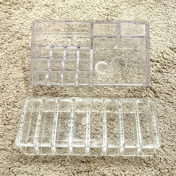 Set of Two Clear Acrylic Cosmetic Organizers - Picture 1 of 8